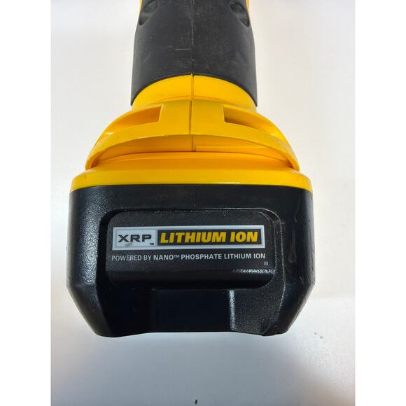 Dewalt Cordless Cut Out Tool 18v W/battery DC550 - TESTED - Picture 7 of 7